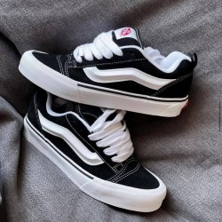 Vans Knu Skool